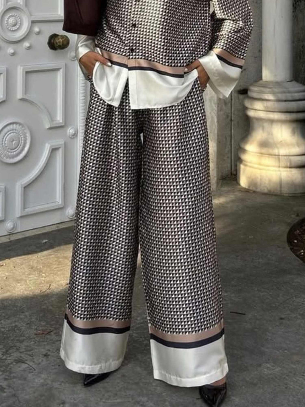 Noir Wide-Leg Pants