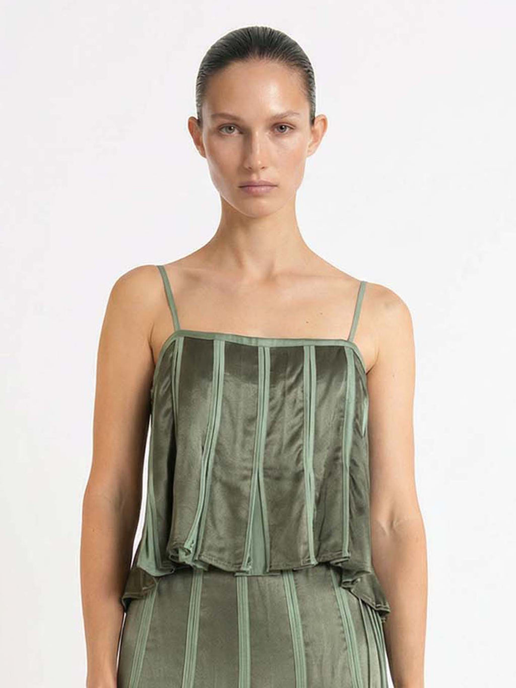 SORAYA | Top con pliegues en verde salvia