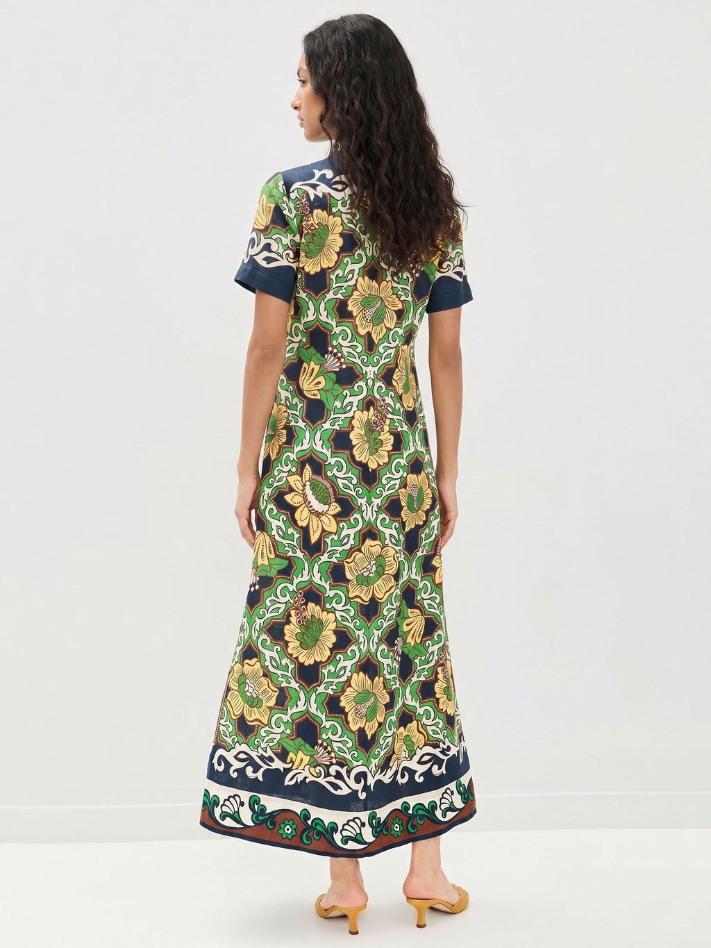 AZUCENA | Vestido con botones y cenefa botánica