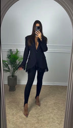 Batgirl Encaje — Conjunto Blazer Puños Encaje y Leggings | Nocturno