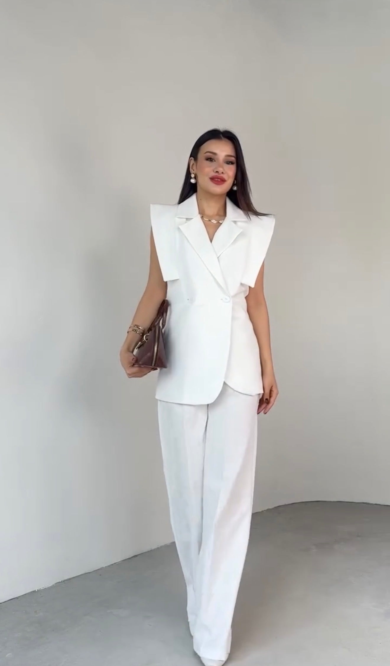 Méndez Blanco — Conjunto Blazer Sin Mangas y Pierna Ancha | Blanco Total