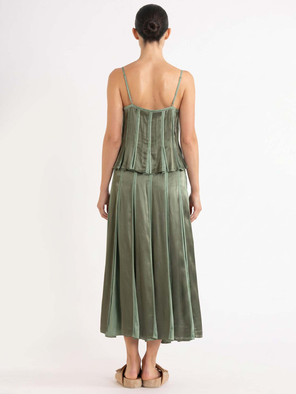 SORAYA | Top con pliegues en verde salvia