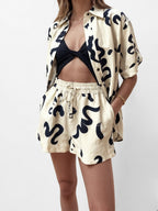IRIS | Conjunto de trazos abstractos en beige