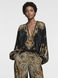 AURORA | Blusa fluida con escote en V