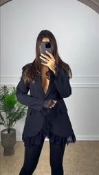 Batgirl Encaje — Conjunto Blazer Puños Encaje y Leggings | Nocturno