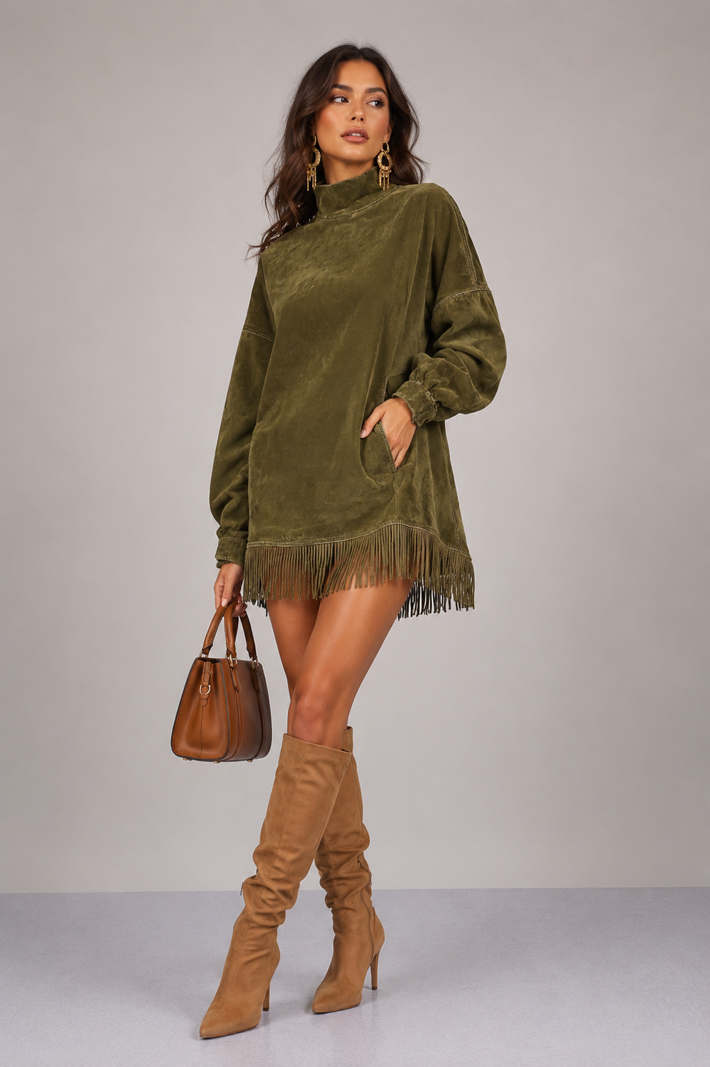 SHEYLA | Acogedor vestido con flecos