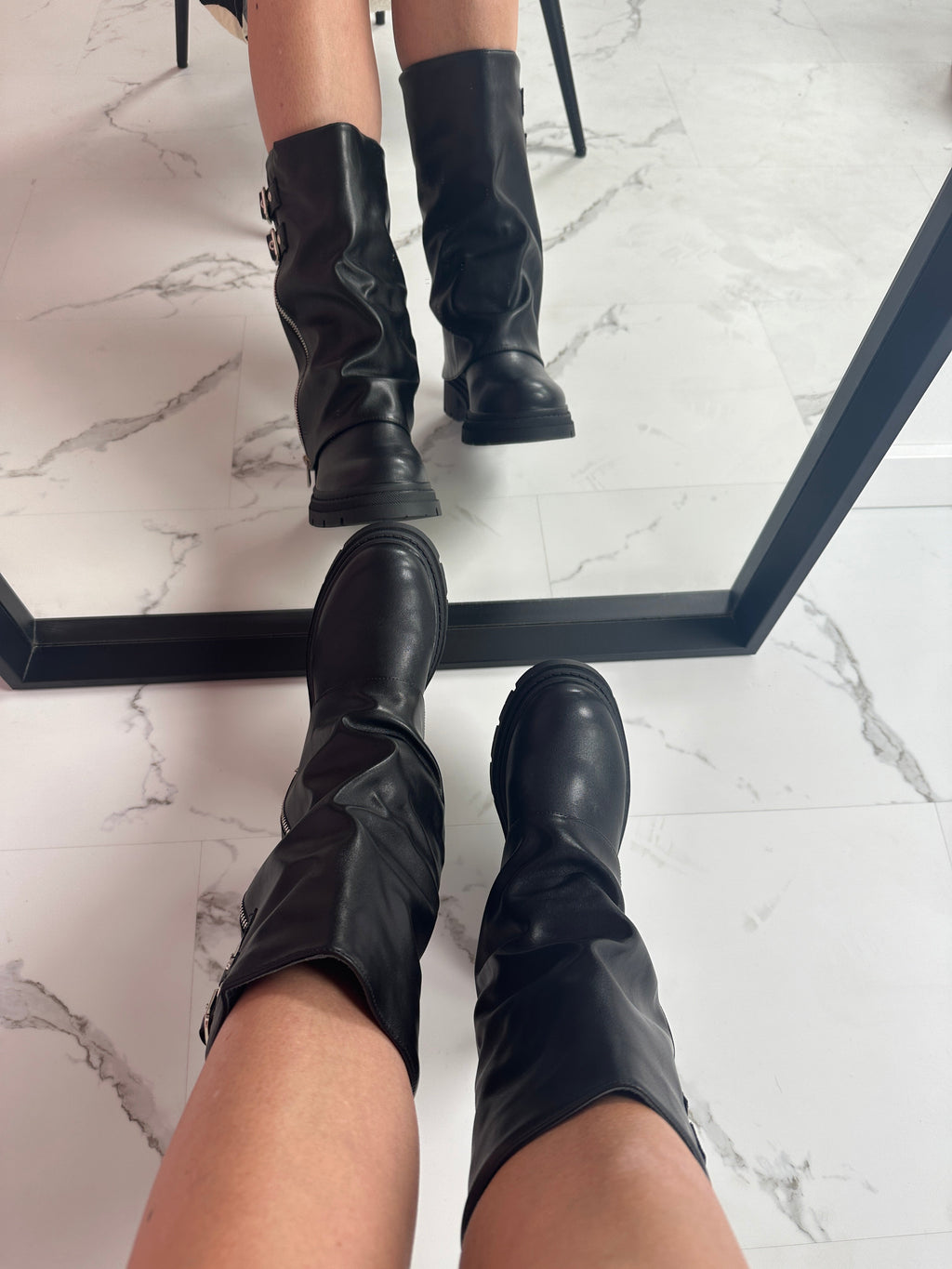 ALMUDENA | Botas con cremallera