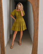 MILA | Vestido con hombros al aire