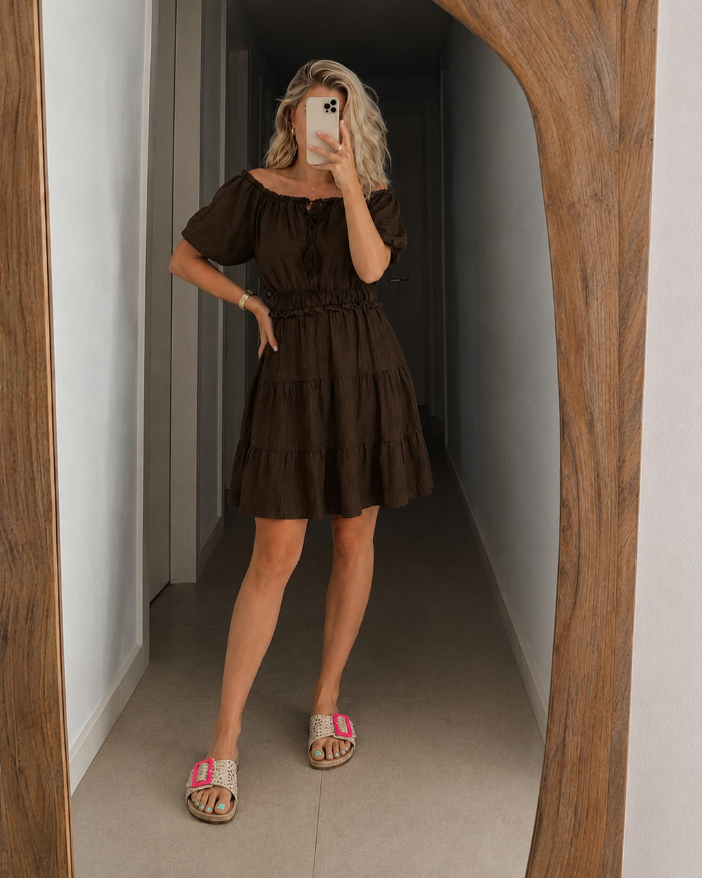 MILA | Vestido con hombros al aire