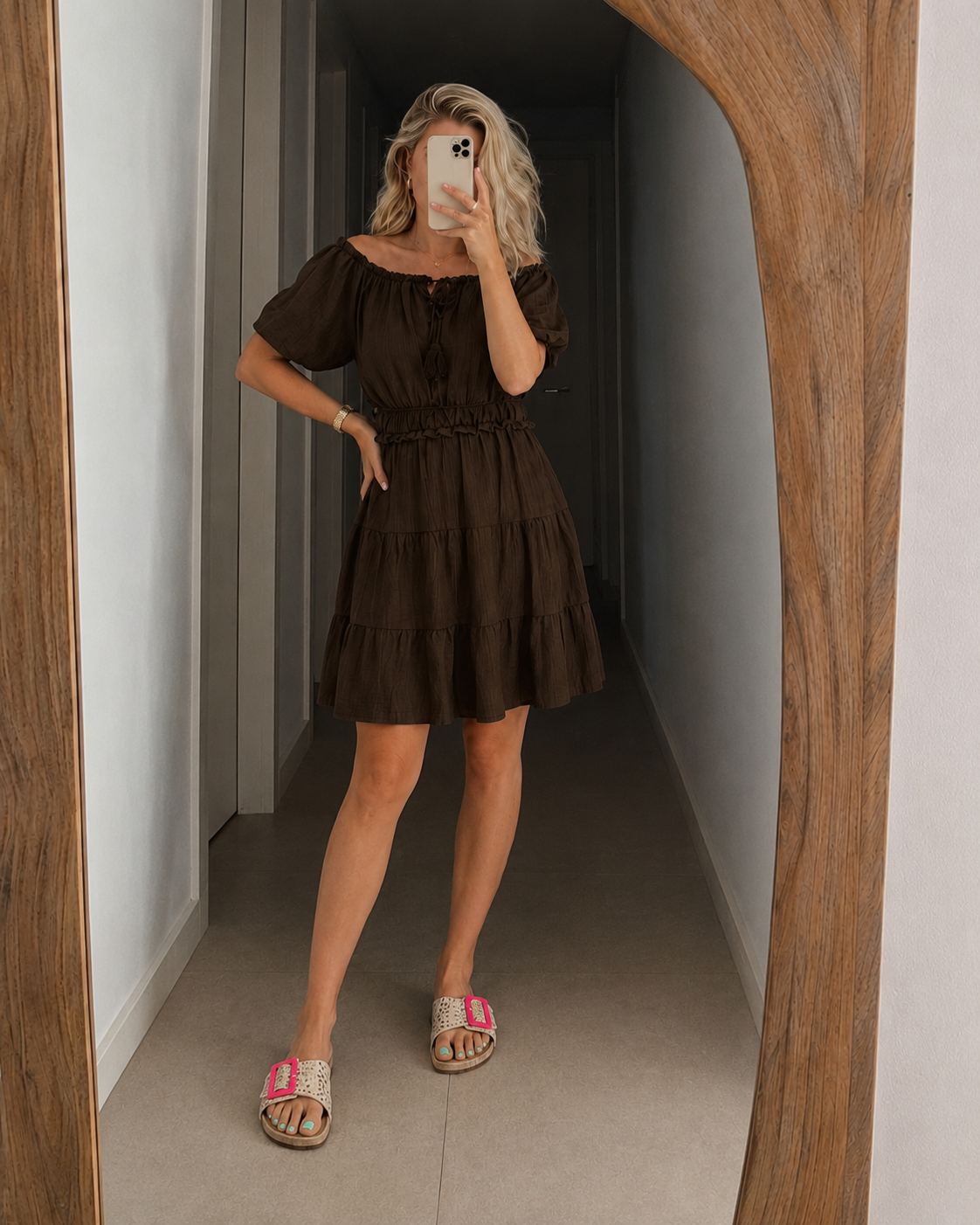 MILA | Vestido con hombros al aire