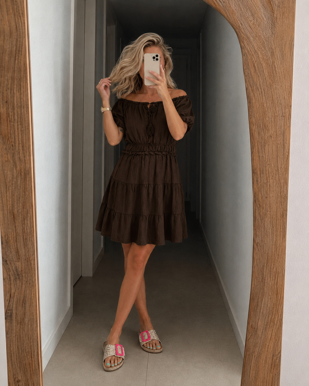 MILA | Vestido con hombros al aire