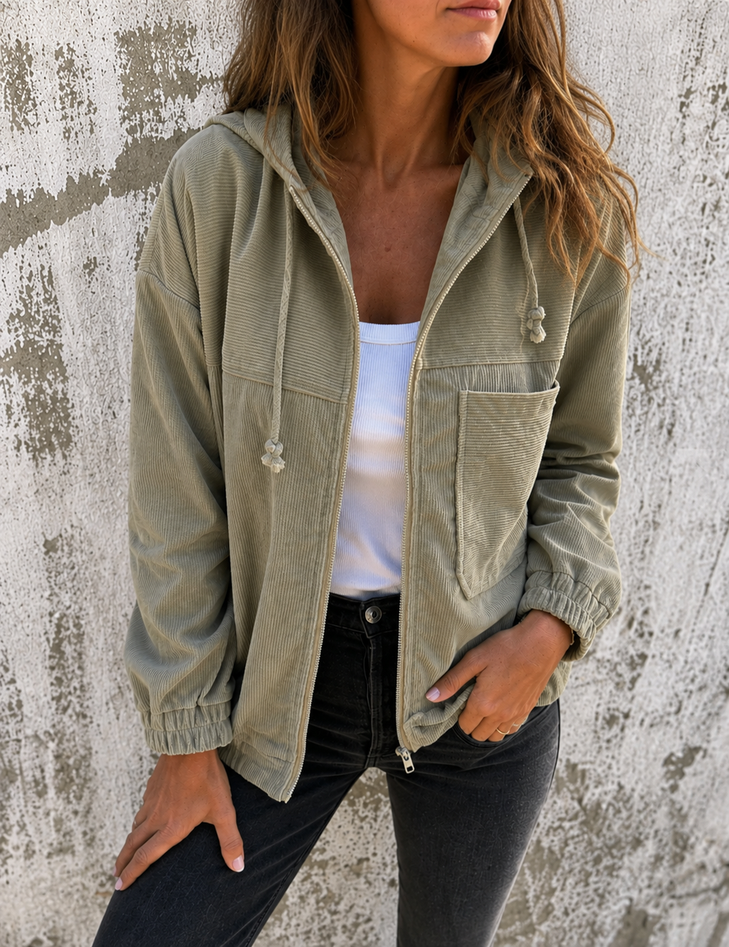PILAR | Chaqueta de pana con capucha