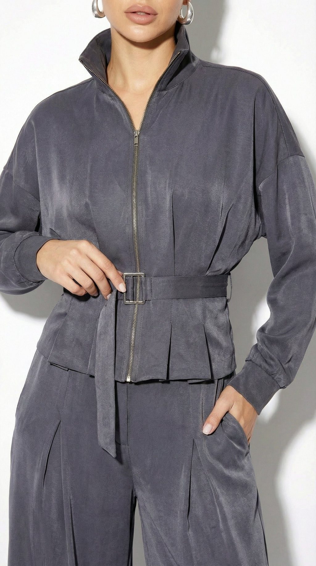Ilary — Conjunto Deportivo Palazzo y Sudadera | Deportivo de Lujo