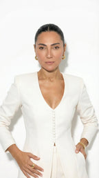 Madame — Traje Sastre Blanco | Poder Femenino Absoluto