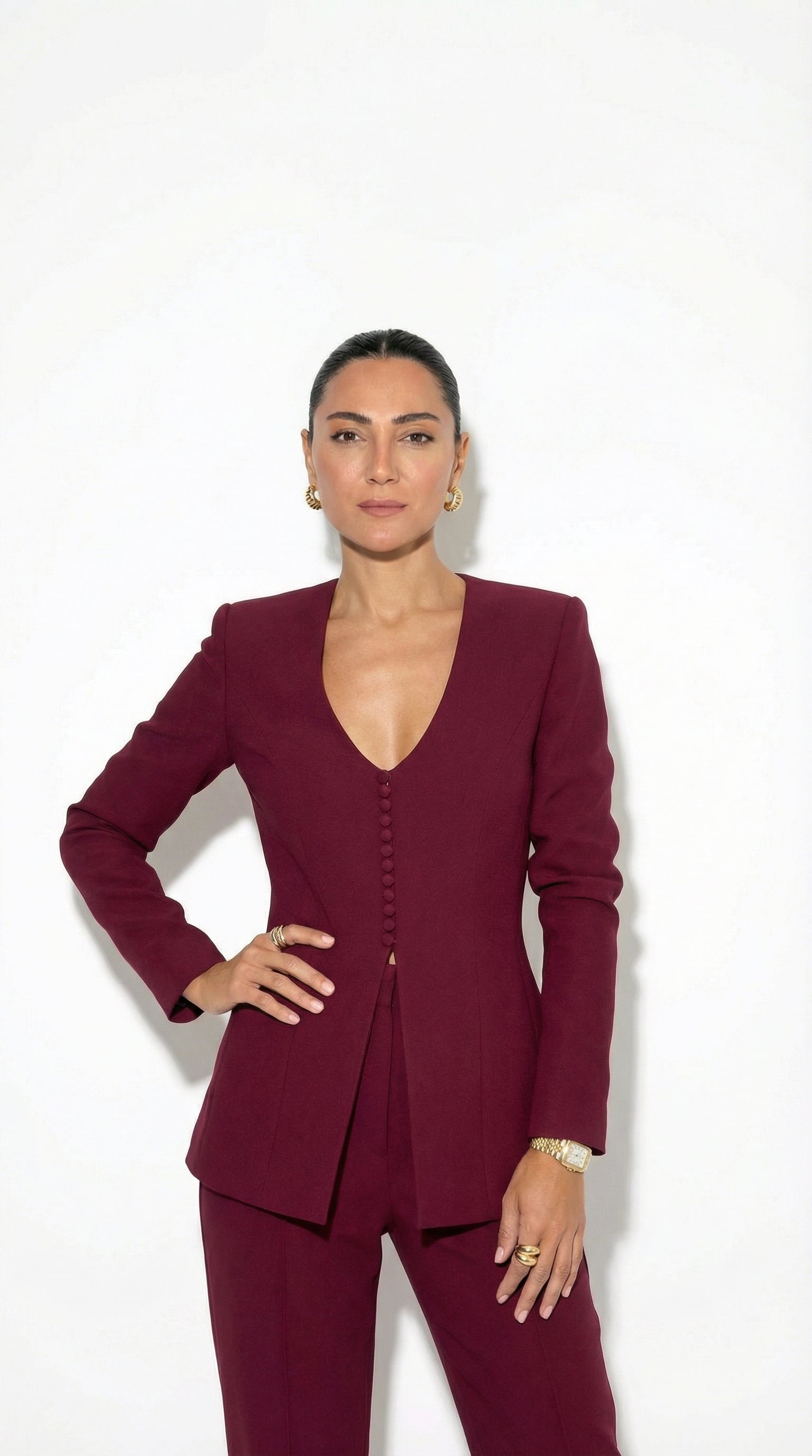 Madame — Traje Sastre Blanco | Poder Femenino Absoluto