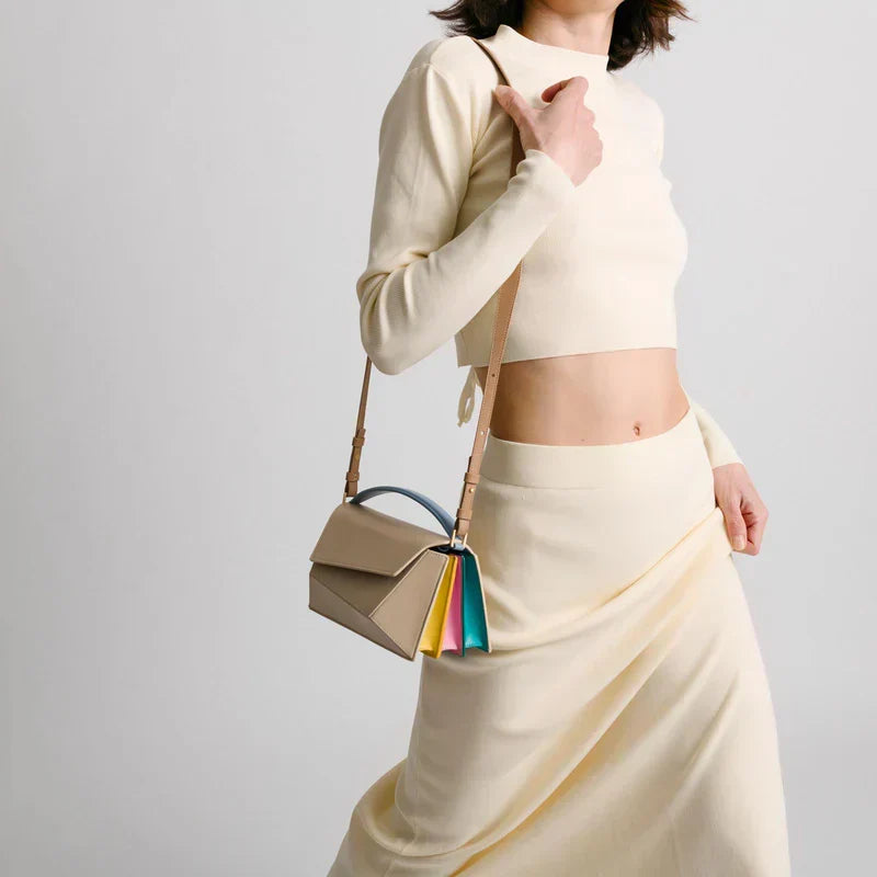 Livara — Bolso Premium | Vida y Gracia