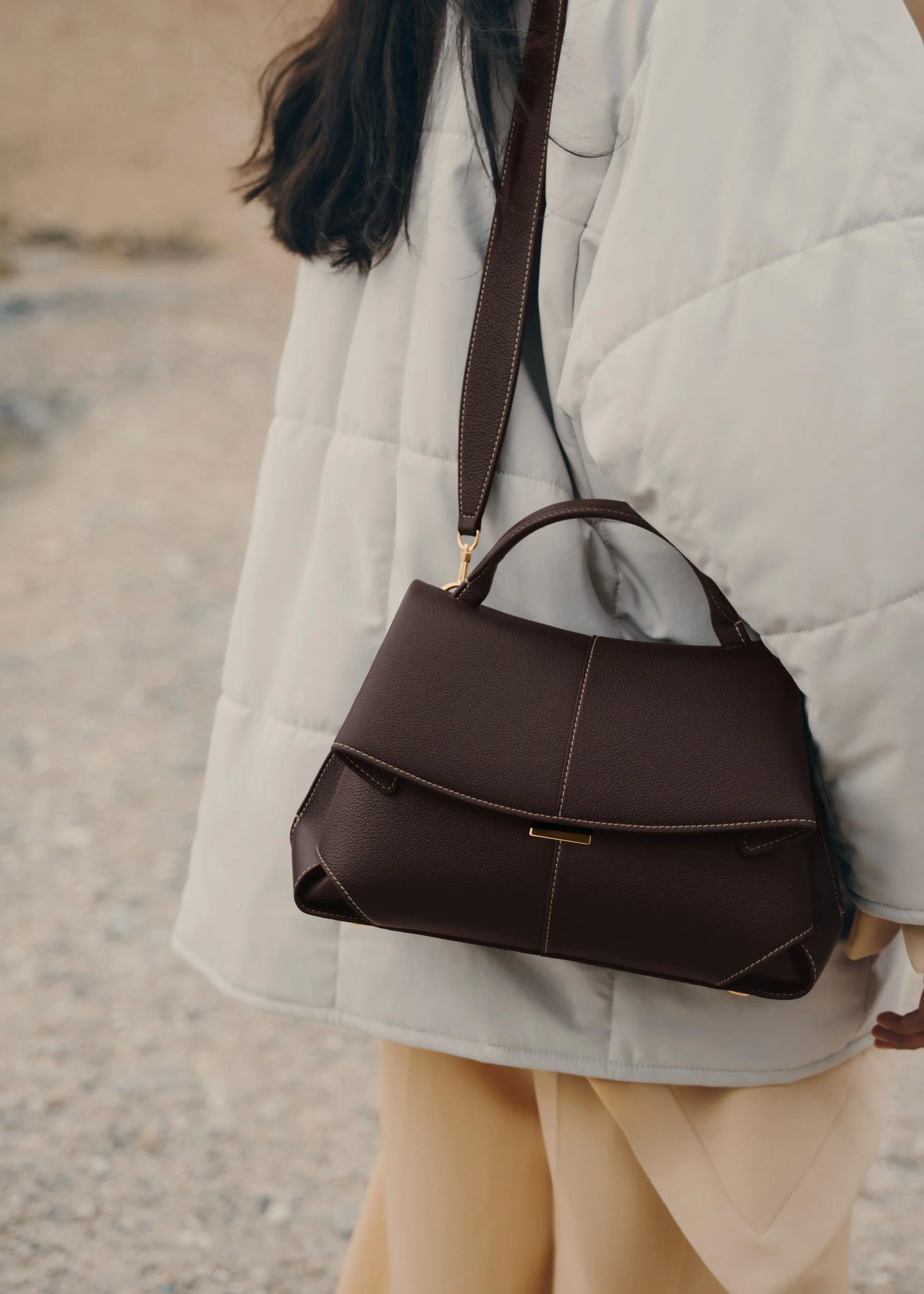 Aria — Bolso Premium | Ligereza Elegante
