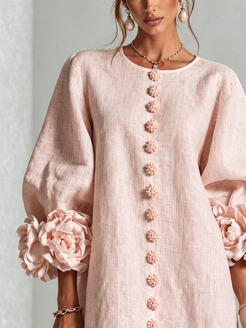BÁRBARA | Vestido corto floral rosa con botones y mangas de flor