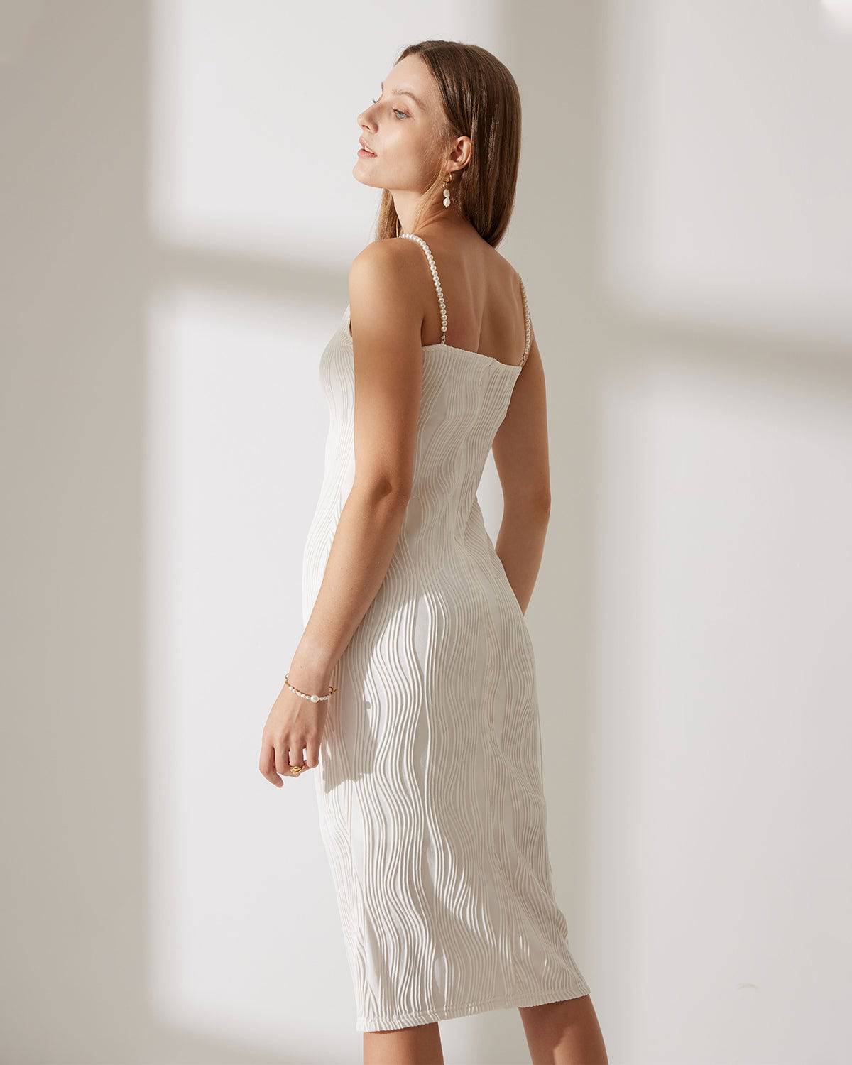 PATRICIA | El vestido camiseta con textura de ondas de agua