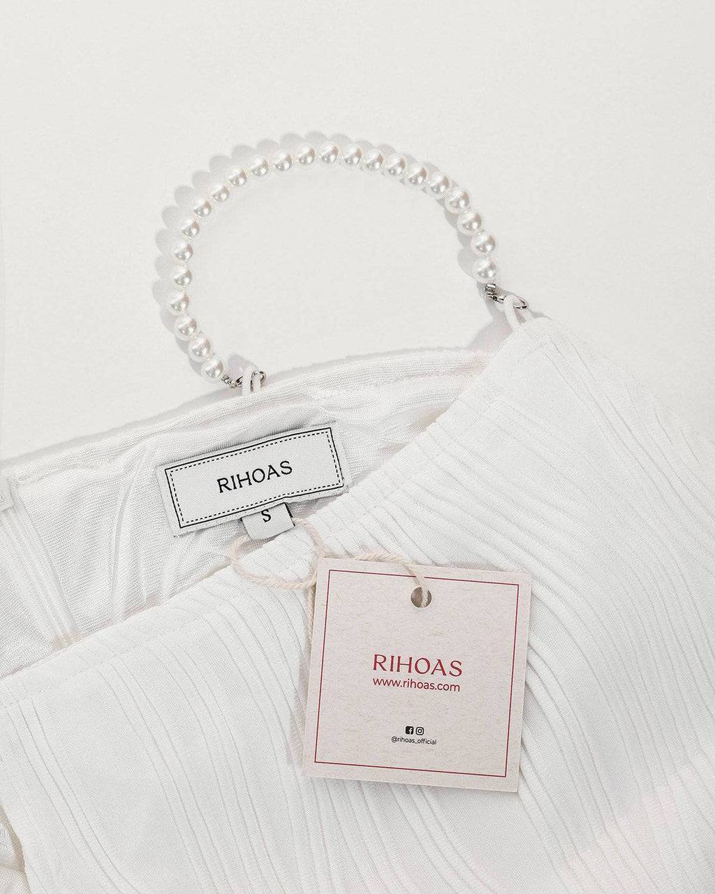 PATRICIA | El vestido camiseta con textura de ondas de agua