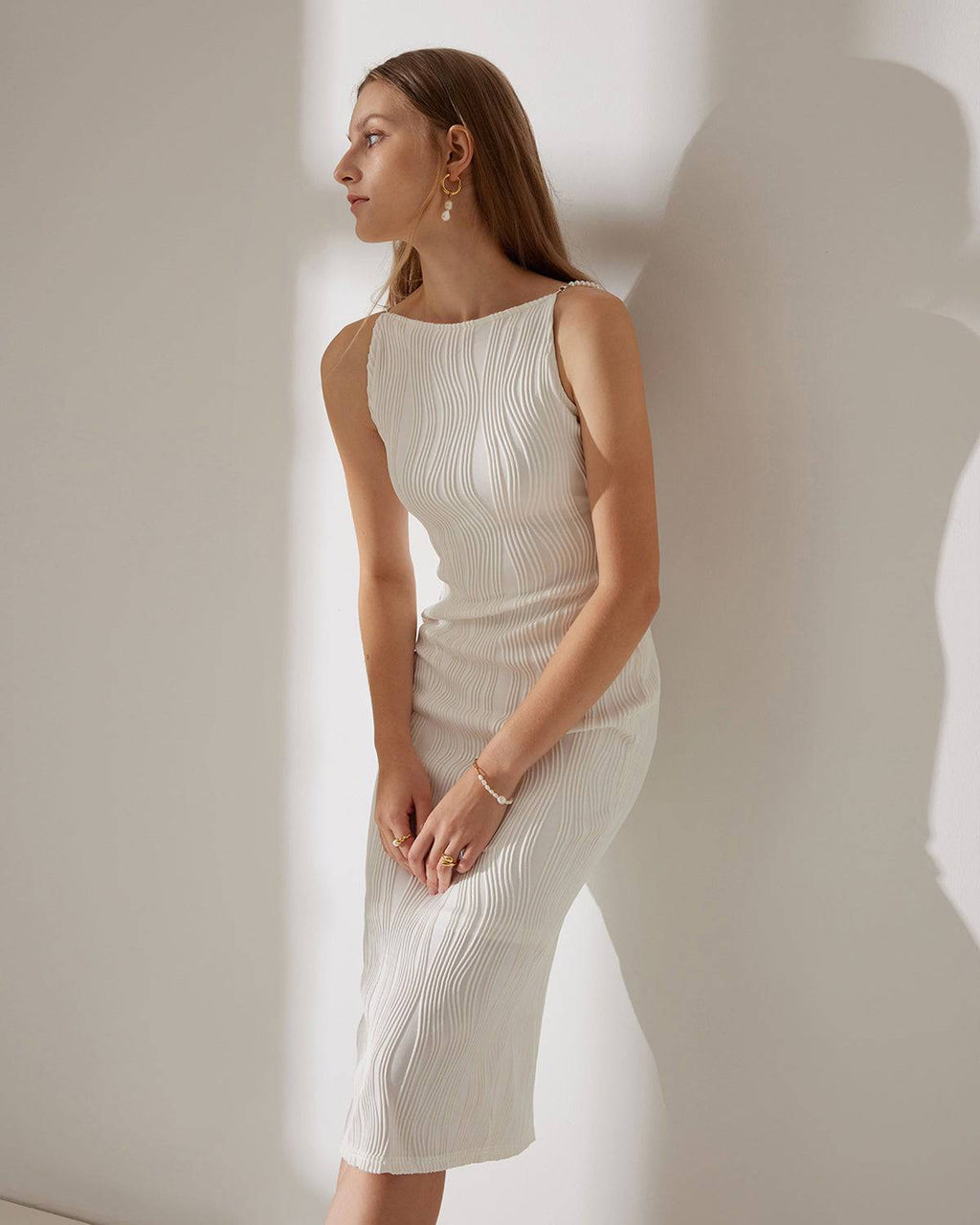 PATRICIA | El vestido camiseta con textura de ondas de agua