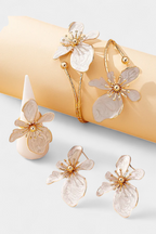 Set Floral — Set Pulsera, Pendientes y Anillos | Joyería