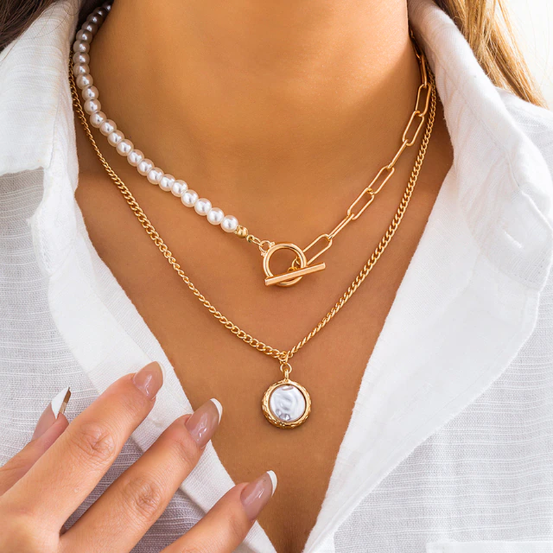Perlas Doradas — Collar de Perlas Luz Dorada | Joyería de Lujo