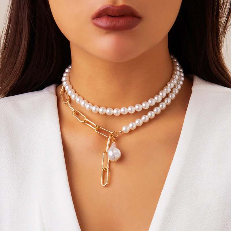 Perlas Doradas — Collar de Perlas Luz Dorada | Joyería de Lujo