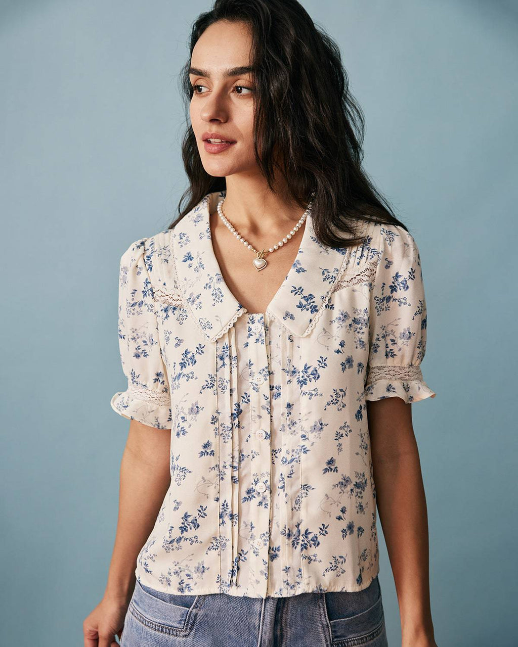 ALICIA | Camisa floral plisada con inserciones de encaje