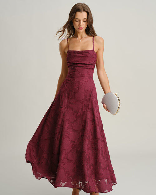 ANA | Vestido largo sin tirantes de color rojo vino