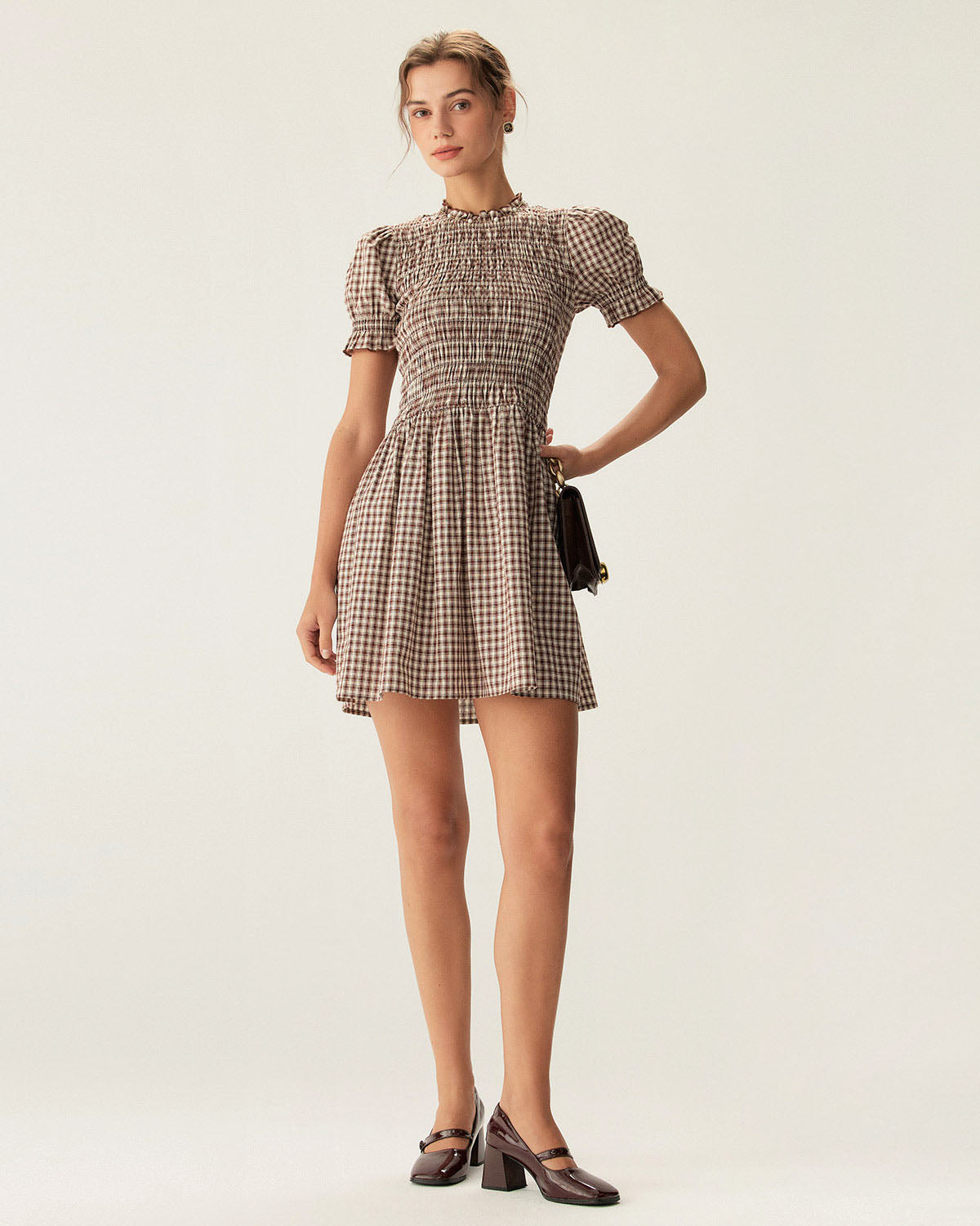 AITANA | Minivestido de manga abullonada en cuadros vichy color café